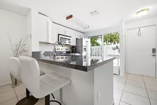 2683 NE 15th St, Pompano Beach, FL 33062 - Photo 21