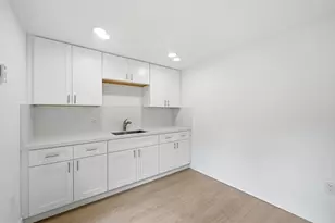 1824 SW 30th St, Fort Lauderdale, FL 33315 - Photo 9