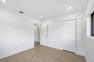 1824 SW 30th St, Fort Lauderdale, FL 33315 - Photo 11