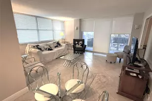 111 Briny Ave Unit, Pompano Beach, FL 33062 - Photo 9