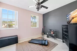 11000 Middle Golf Ct, Tamarac, FL 33321 - Photo 17