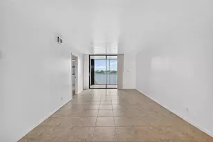 117 Lake Emerald Dr, Fort Lauderdale, FL 33309 - Photo 17