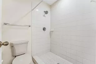 8466 NW 40th St, Coral Springs, FL 33065 - Photo 27