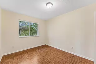 8466 NW 40th St, Coral Springs, FL 33065 - Photo 17