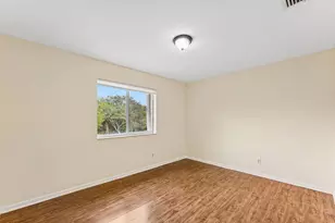 8466 NW 40th St, Coral Springs, FL 33065 - Photo 19