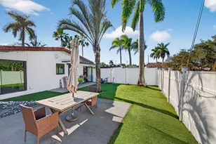 2601 NE 8th Ct, Pompano Beach, FL 33062 - Photo 7