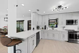 2601 NE 8th Ct, Pompano Beach, FL 33062 - Photo 17