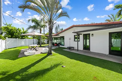 2601 NE 8th Court, Pompano Beach, FL 33062 - Photo 25