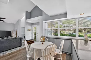 8112 Northboro Ct, West Palm Beach, FL 33406 - Photo 15