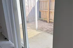 2304 SE 23rd Ave, Homestead, FL 33035 - Photo 23