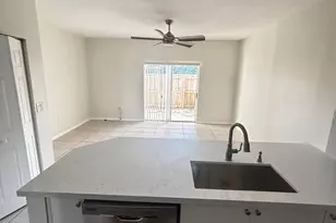 2304 SE 23rd Ave, Homestead, FL 33035 - Photo 13