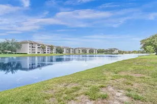 9440 Poinciana Pl, Davie, FL 33324 - Photo 1