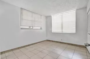 9440 Poinciana Pl, Davie, FL 33324 - Photo 13