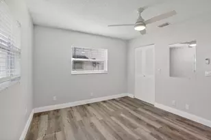 8845 NW 14th St, Plantation, FL 33322 - Photo 15