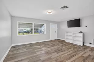 8845 NW 14th St, Plantation, FL 33322 - Photo 9