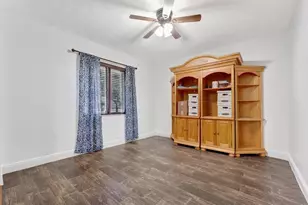 1221 SW 59th Ave, Plantation, FL 33317 - Photo 23