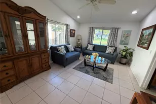 6711 S Parkway Dr, Margate, FL 33068 - Photo 17