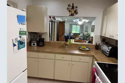 6711 S Parkway Drive #2-10, Margate, FL 33068 - Photo 5