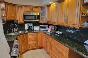 3233 NE 34th St, Fort Lauderdale, FL 33308 - Photo 7