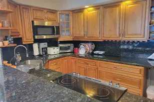 3233 NE 34th St, Fort Lauderdale, FL 33308 - Photo 5