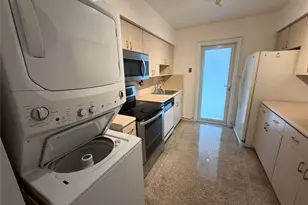 2612 NE 13th Ct, Fort Lauderdale, FL 33304 - Photo 9