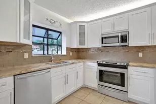 903 Congressional Way, Deerfield Beach, FL 33442 - Photo 13