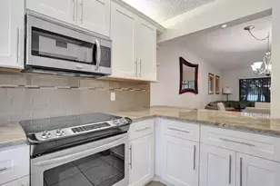 903 Congressional Way, Deerfield Beach, FL 33442 - Photo 15