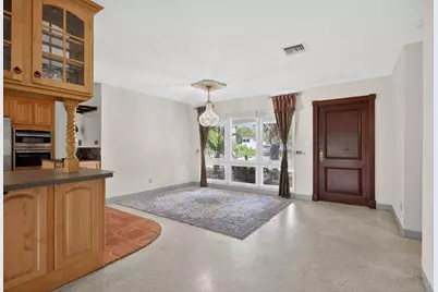 2580 SE 5th Court, Pompano Beach, FL 33062 - Photo 9