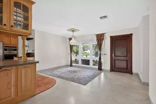 2580 SE 5th Ct, Pompano Beach, FL 33062 - Photo 9