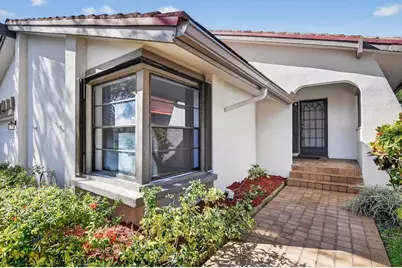 661 Deer Creek Hollows Circle, Deerfield Beach, FL 33442 - Photo 7