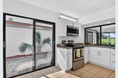 661 Deer Creek Hollows Circle, Deerfield Beach, FL 33442 - Photo 9