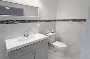 5719 NW 86th Ave, Tamarac, FL 33321 - Photo 9