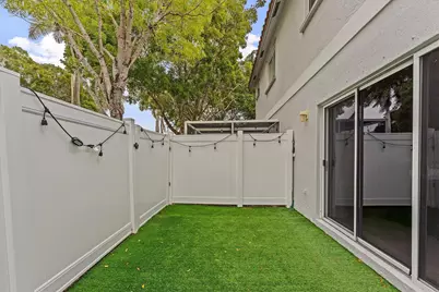 20815 NW 2nd Street #20815, Pembroke Pines, FL 33029 - Photo 31