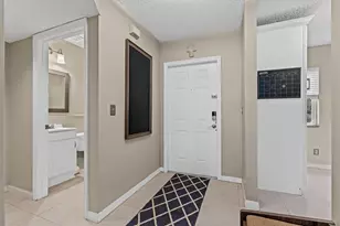 20815 NW 2nd St, Pembroke Pines, FL 33029 - Photo 17
