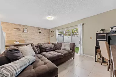 20815 NW 2nd Street #20815, Pembroke Pines, FL 33029 - Photo 11