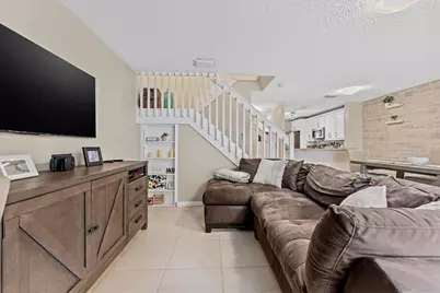 20815 NW 2nd Street #20815, Pembroke Pines, FL 33029 - Photo 5