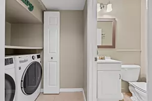 20815 NW 2nd St, Pembroke Pines, FL 33029 - Photo 13