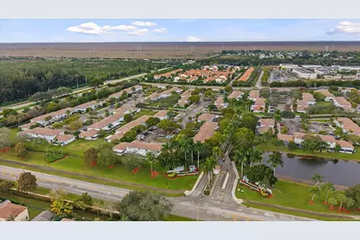 20815 NW 2nd Street #20815, Pembroke Pines, FL 33029 - Photo 39