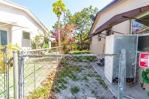 540 NE 58th St, Oakland Park, FL 33334 - Photo 11