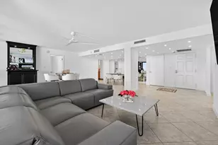 4200 N Ocean Dr, Singer Island, FL 33404 - Photo 5