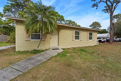 2802 Avenue G, Fort Pierce, FL 34947 - Photo 1