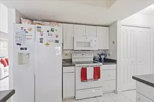 6805 Margate Blvd, Margate, FL 33063 - Photo 9