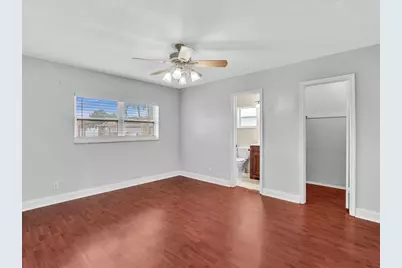 6831 NW 81st Place, Tamarac, FL 33321 - Photo 15