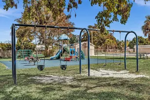 6831 NW 81st Pl, Tamarac, FL 33321 - Photo 51