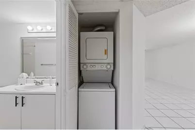 900 SW 142nd Avenue #213l, Pembroke Pines, FL 33027 - Photo 15