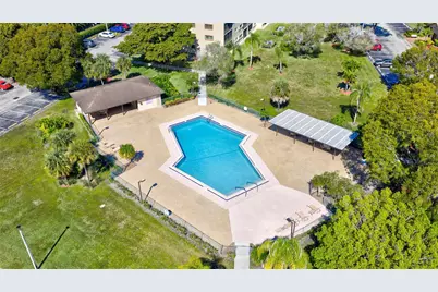 900 SW 142nd Avenue #213l, Pembroke Pines, FL 33027 - Photo 37