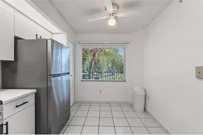 900 SW 142nd Avenue #213L, Pembroke Pines, FL 33027 - Photo 11