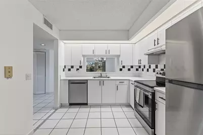 900 SW 142nd Avenue #213l, Pembroke Pines, FL 33027 - Photo 13