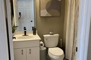 1423 SW 158th Ave, Pembroke Pines, FL 33027 - Photo 35