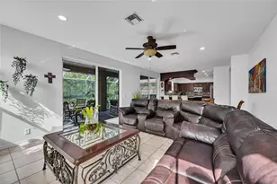 1551 Blue Jay Cir, Weston, FL 33327 - Photo 17